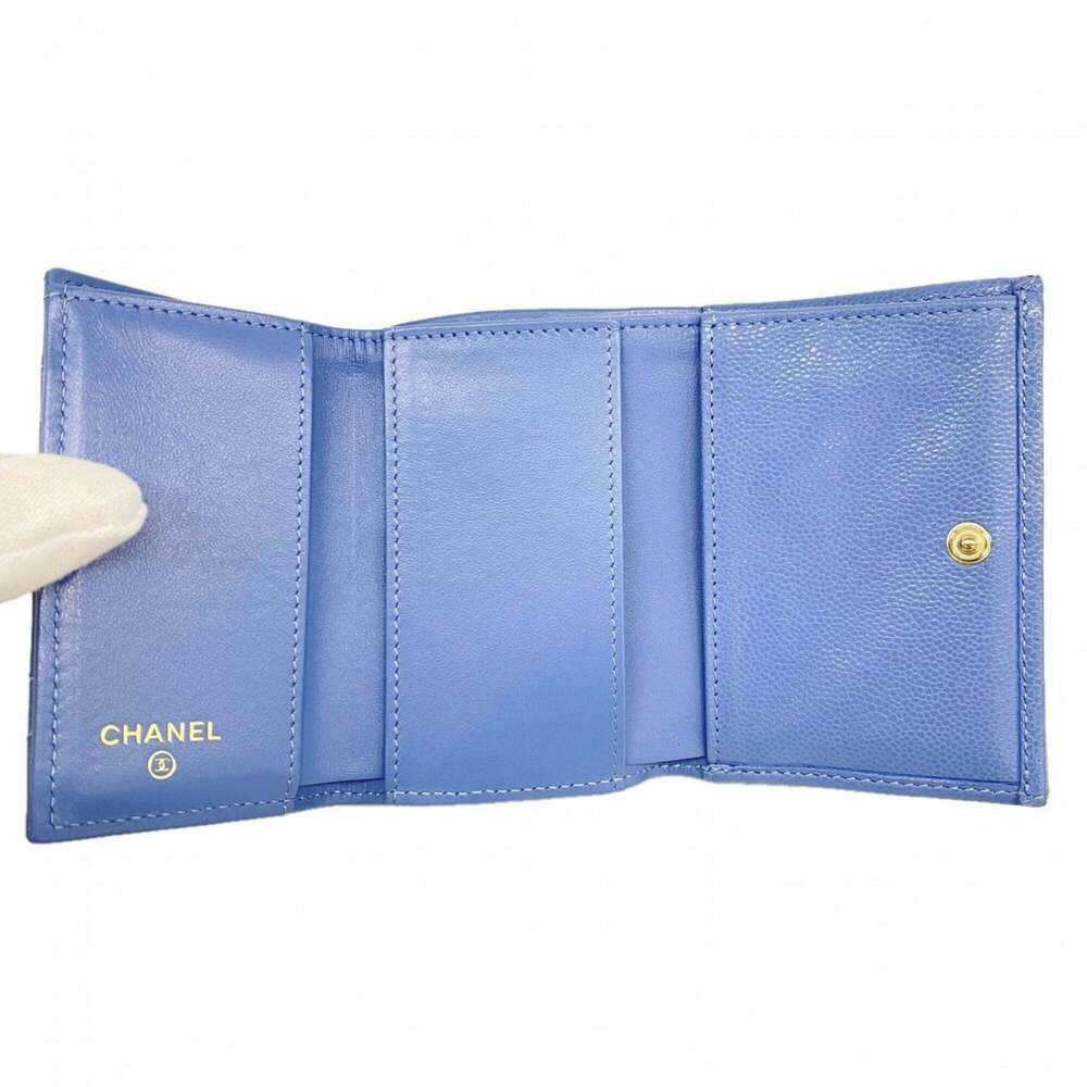 CHANEL Authentic Blue Caviar Leather Wallet - Picture 3 of 8